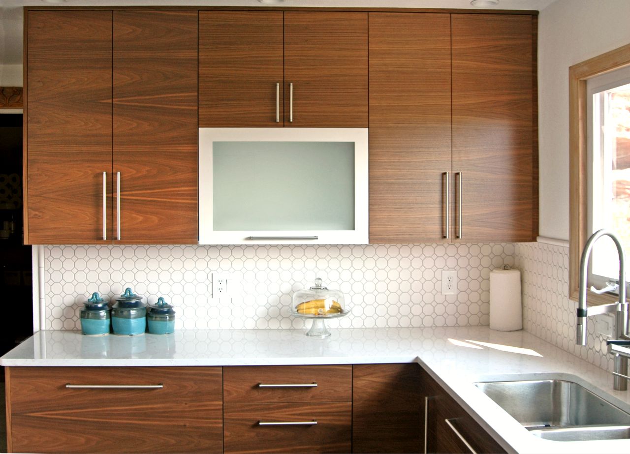 Modern Kitchen Design Featuring Cabinets
