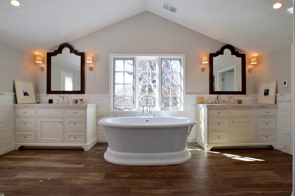 Bath remodel with doubly vanities and soaking tub