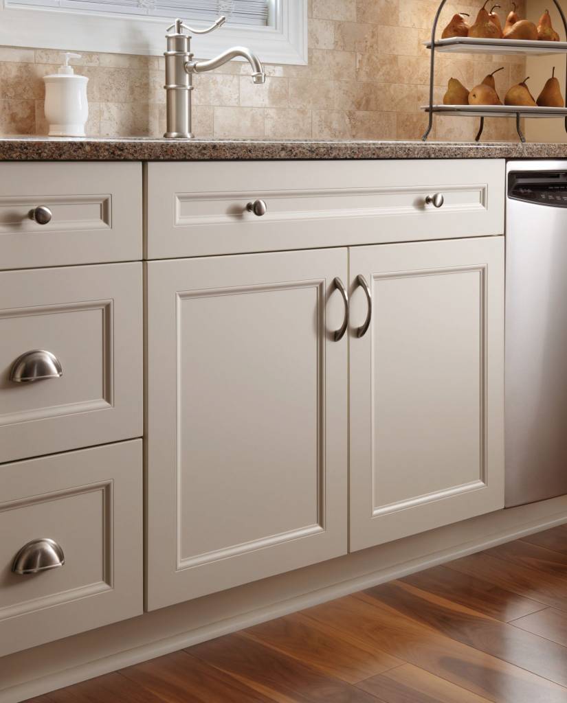 cabinet-hardware-placement-tips-bkc-kitchen-and-bath